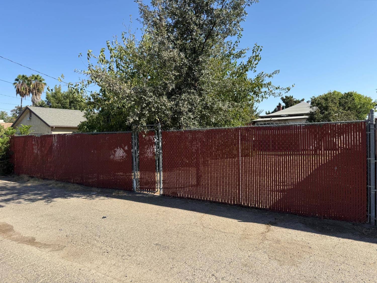 3133 E Mono St, Fresno, CA 93702