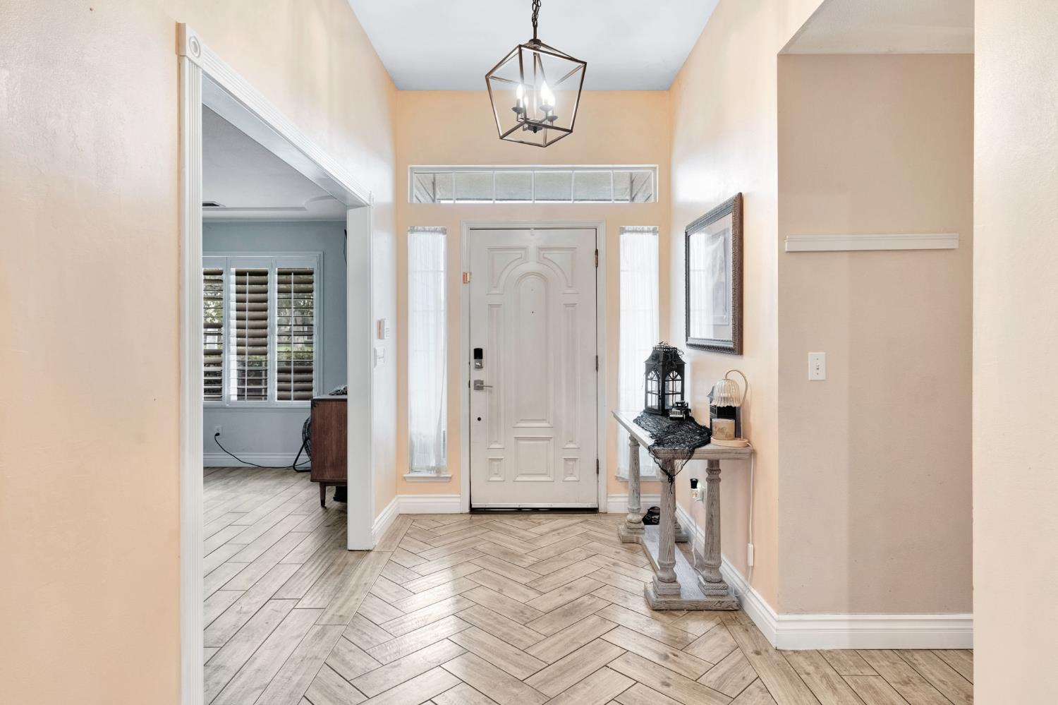 3605 Doubletree Way, Madera, CA 93637