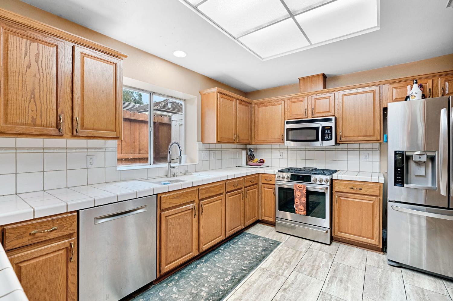 3605 Doubletree Way, Madera, CA 93637