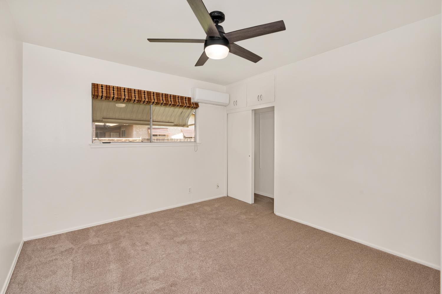 1030 W Swift Ave, Fresno, CA 93705