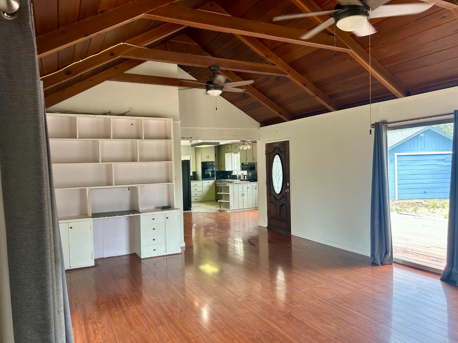 49992 Road 426, #A & #B, Oakhurst, CA 93644