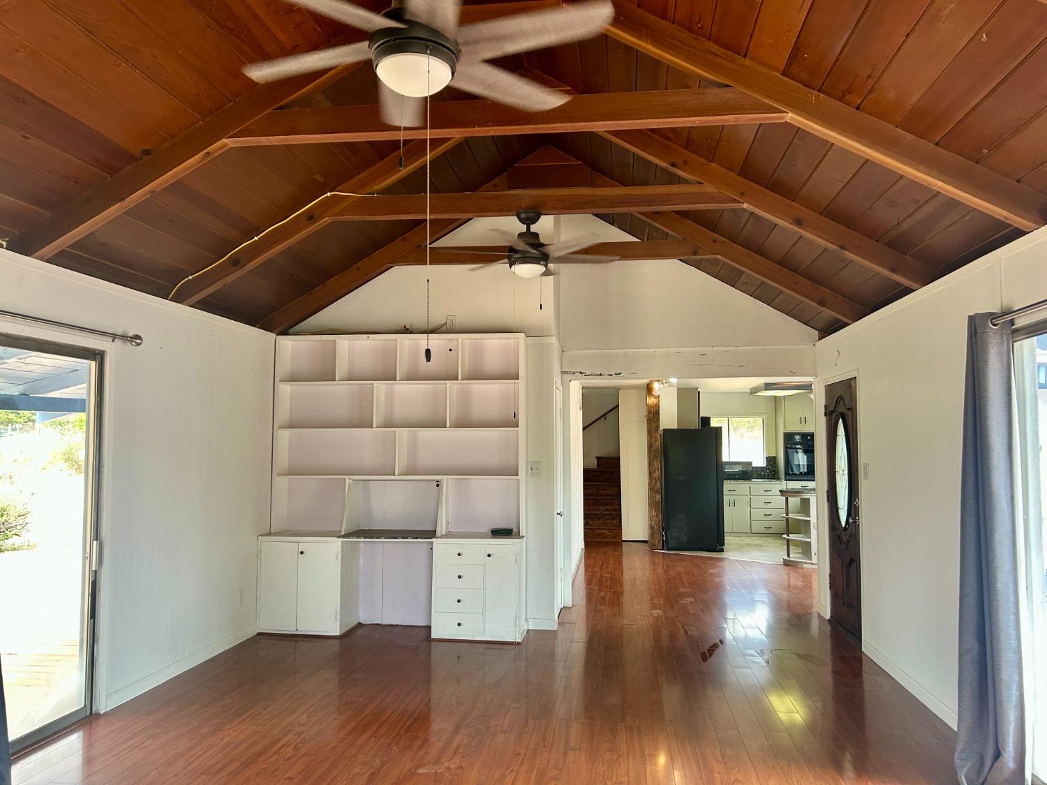 49992 Road 426, #A & #B, Oakhurst, CA 93644