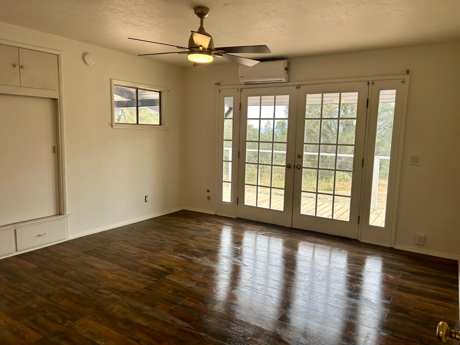 49992 Road 426, #A & #B, Oakhurst, CA 93644