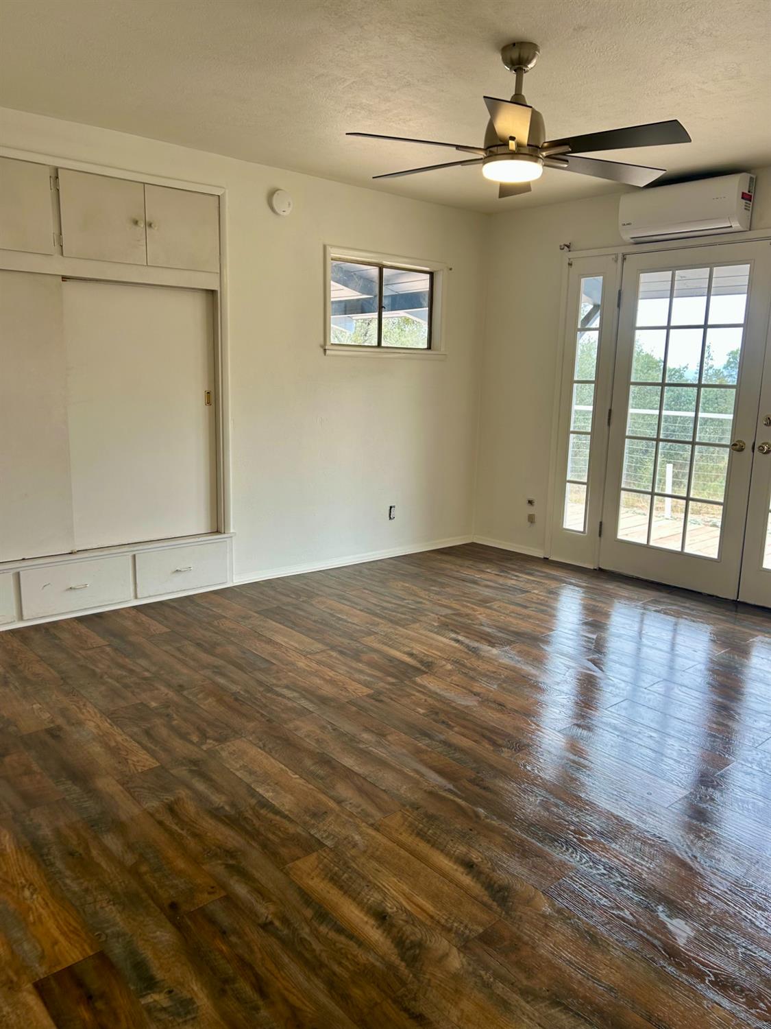 49992 Road 426, #A & #B, Oakhurst, CA 93644