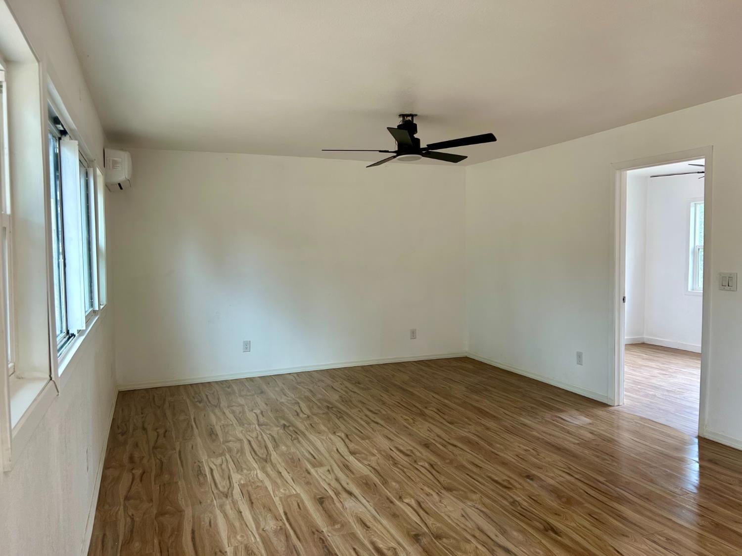 49992 Road 426, #A & #B, Oakhurst, CA 93644