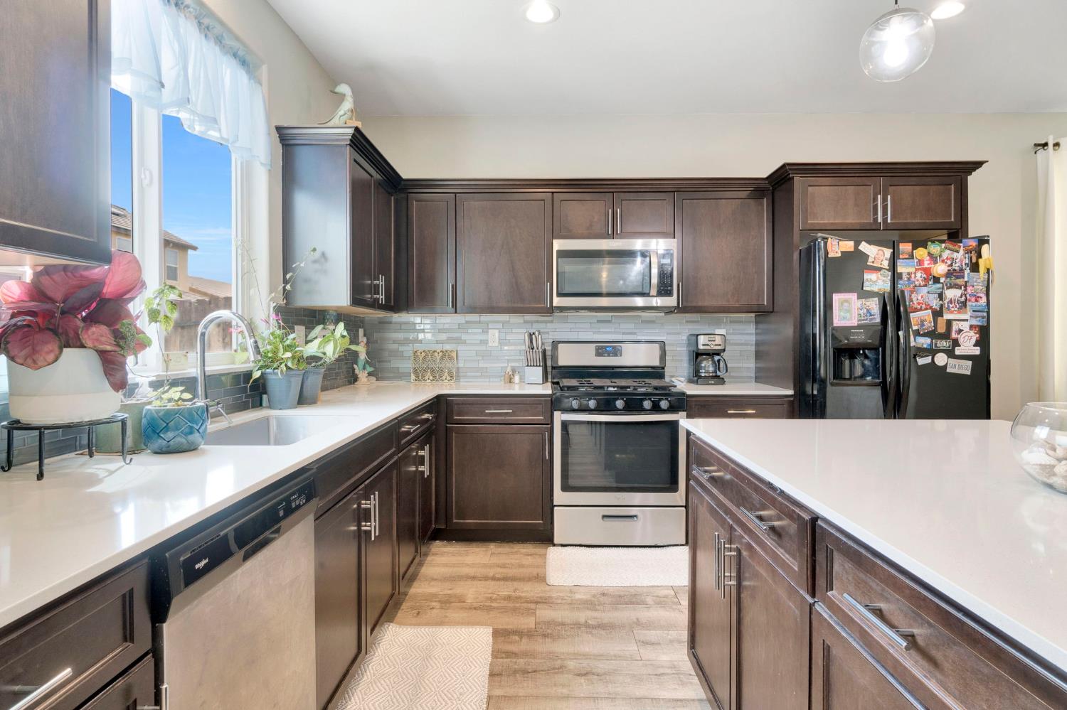 3948 Wrenwood Ave, Clovis, CA 93619