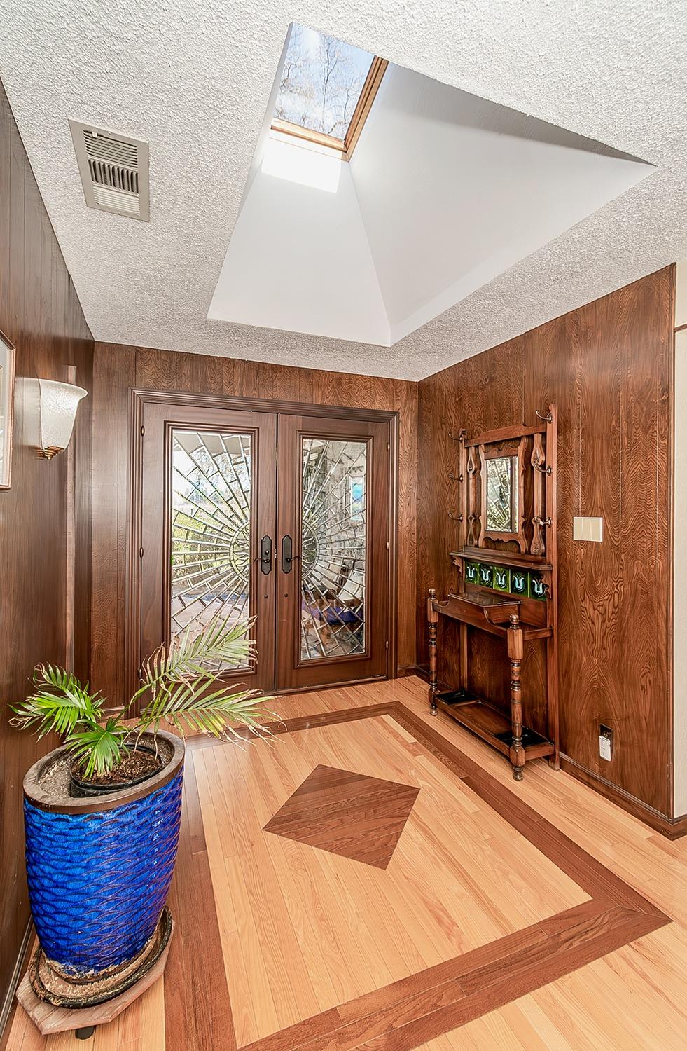 3670 S Newmark Ave, Sanger, CA 93654