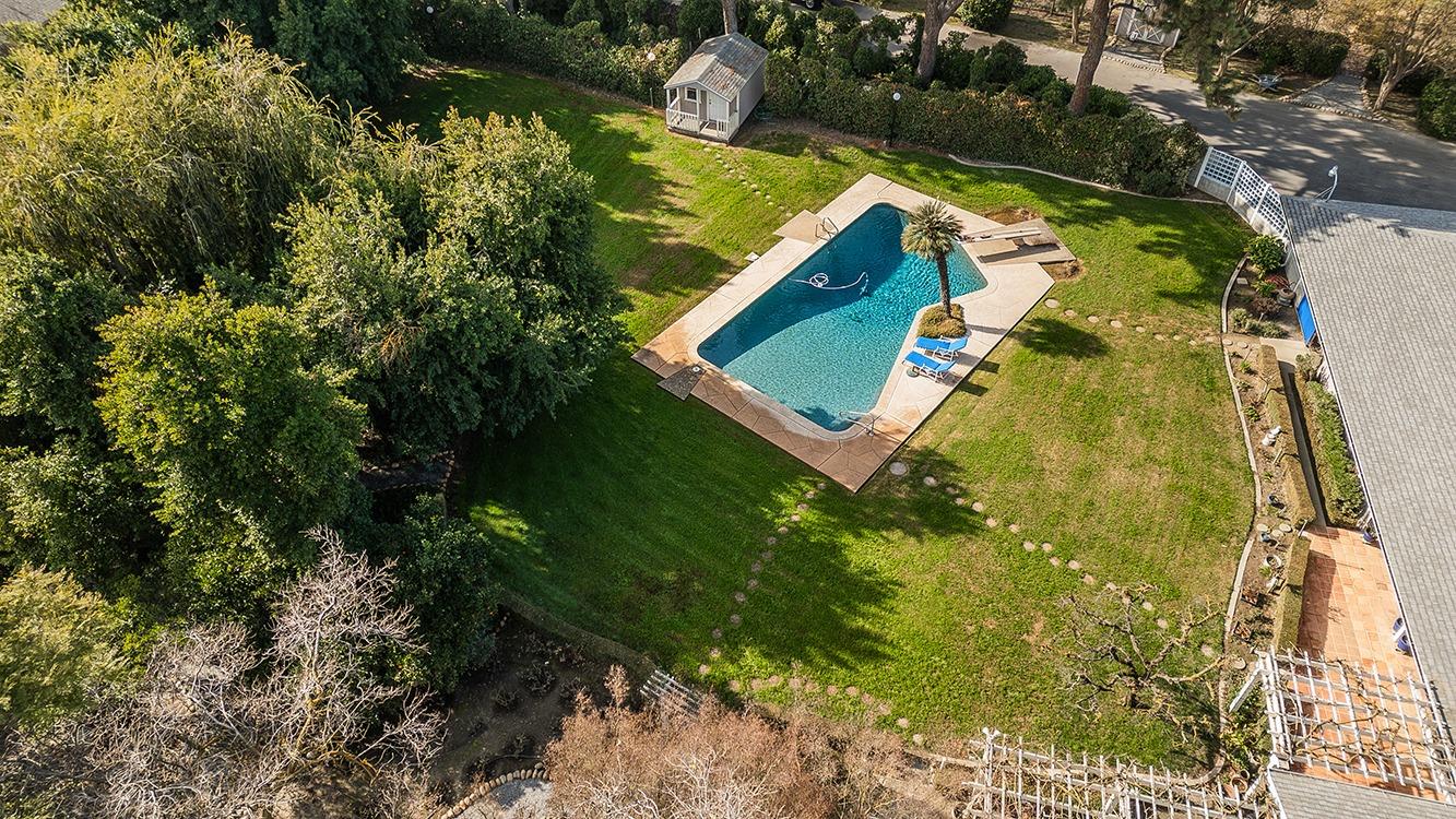 3670 S Newmark Ave, Sanger, CA 93654