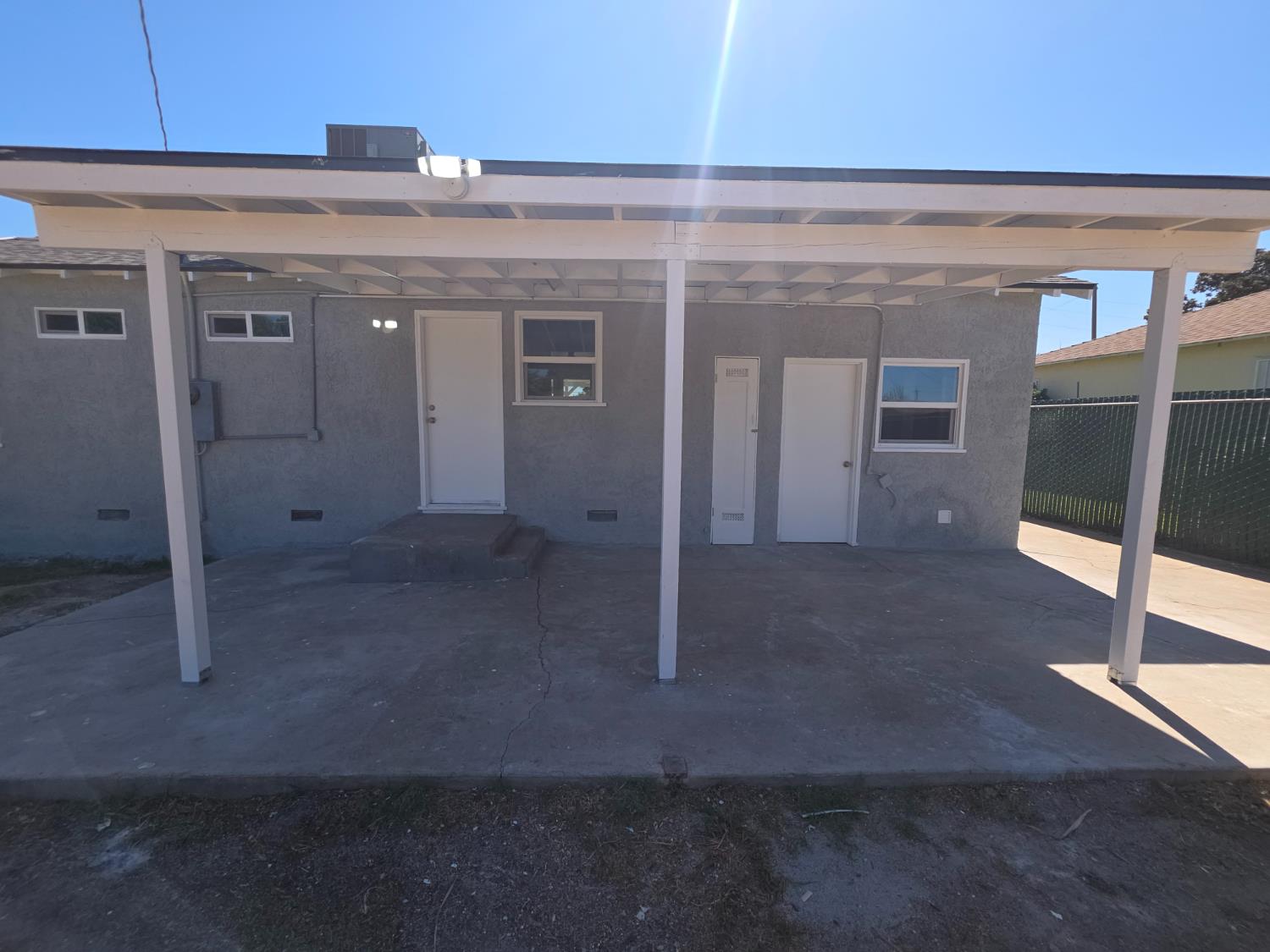 2568 Lotus Ave, Fresno, CA 93706