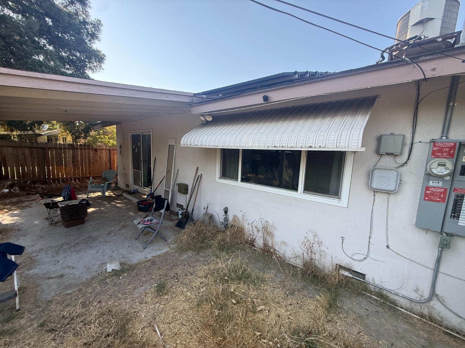 157 W Dovewood Ln, Fresno, CA 93704