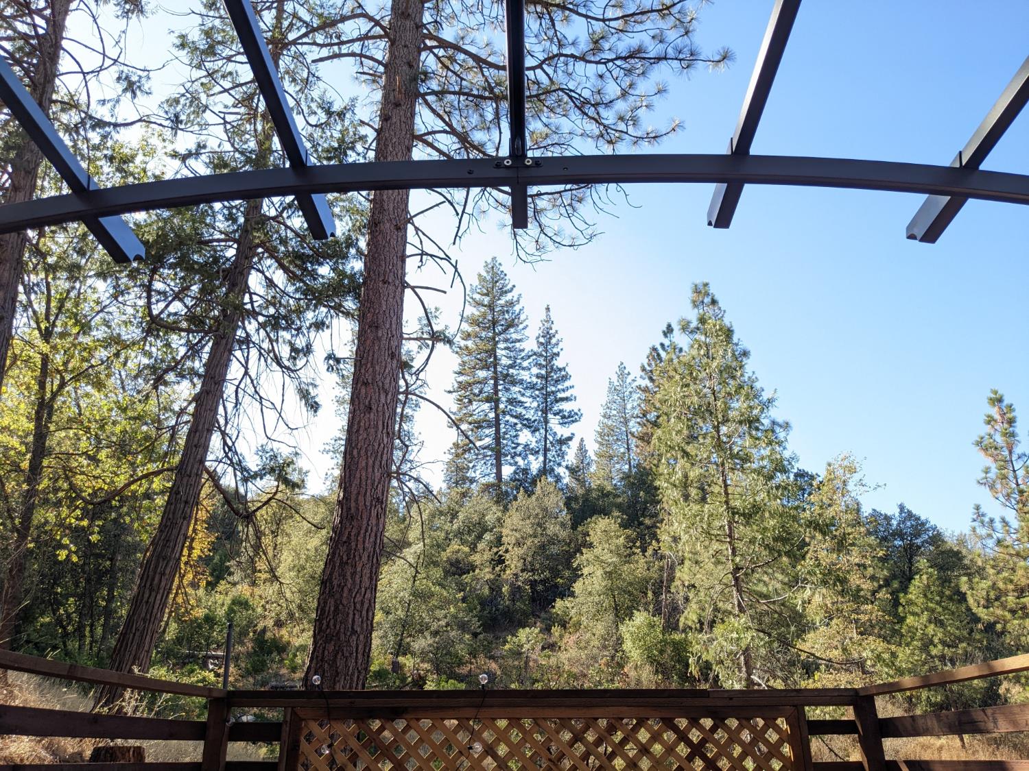 41916 41922 Yosemite Pines Dr, Oakhurst, CA 93644