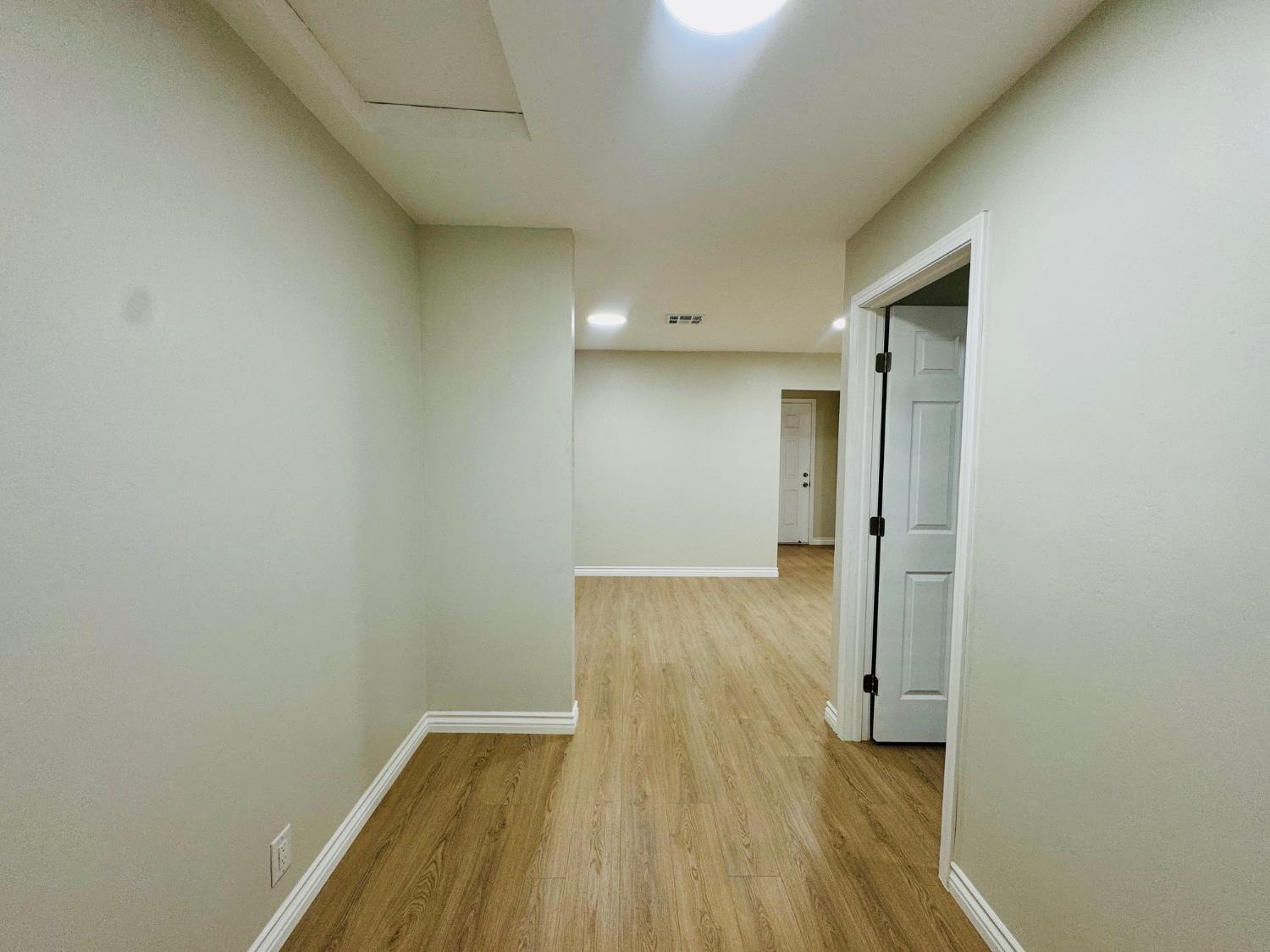 402 Mary St, Bakersfield, CA 93252