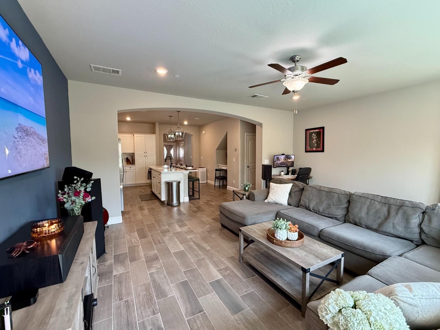 4134 Duncan Ave, Clovis, CA 93619