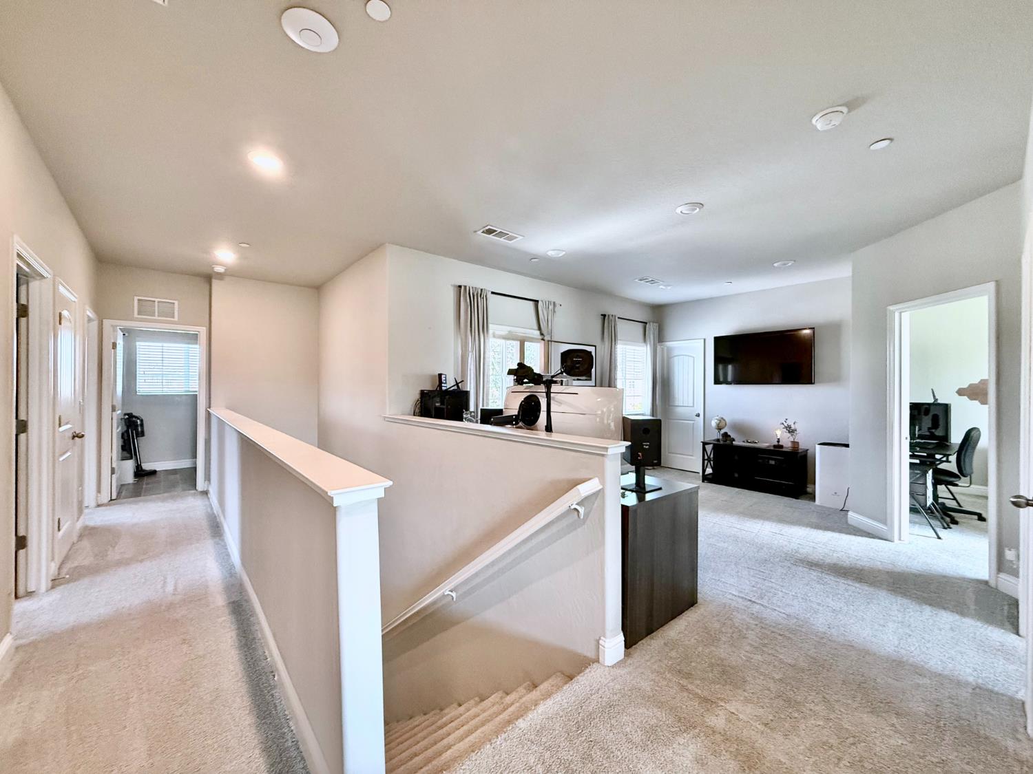 4134 Duncan Ave, Clovis, CA 93619