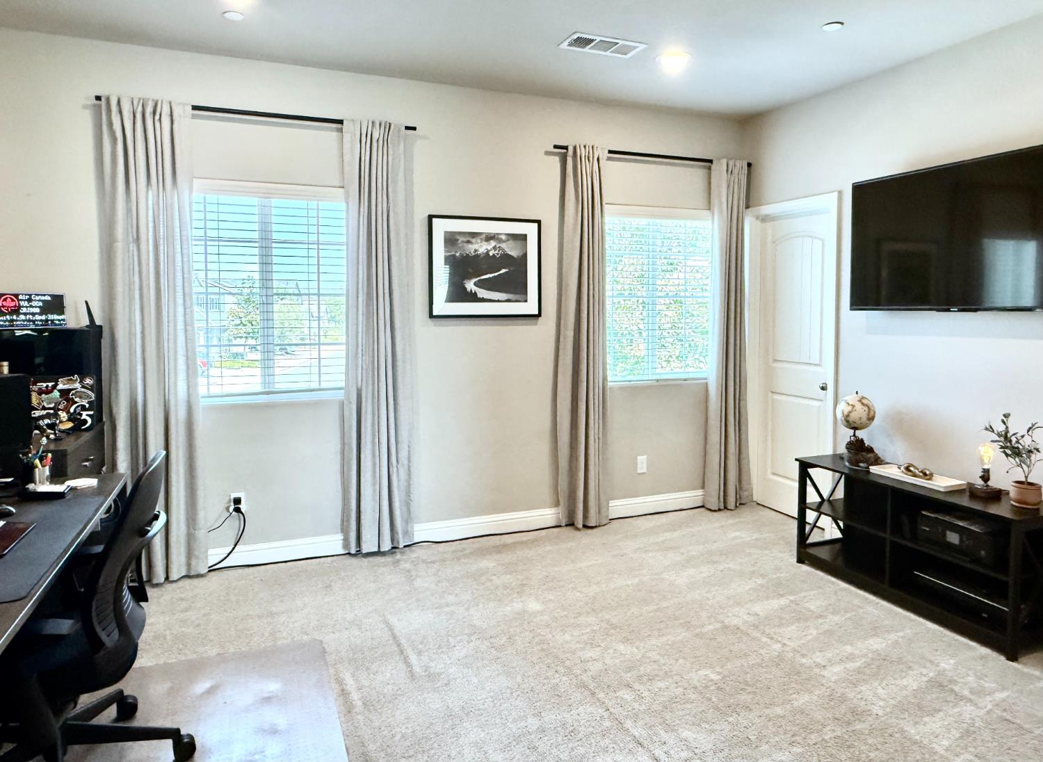 4134 Duncan Ave, Clovis, CA 93619