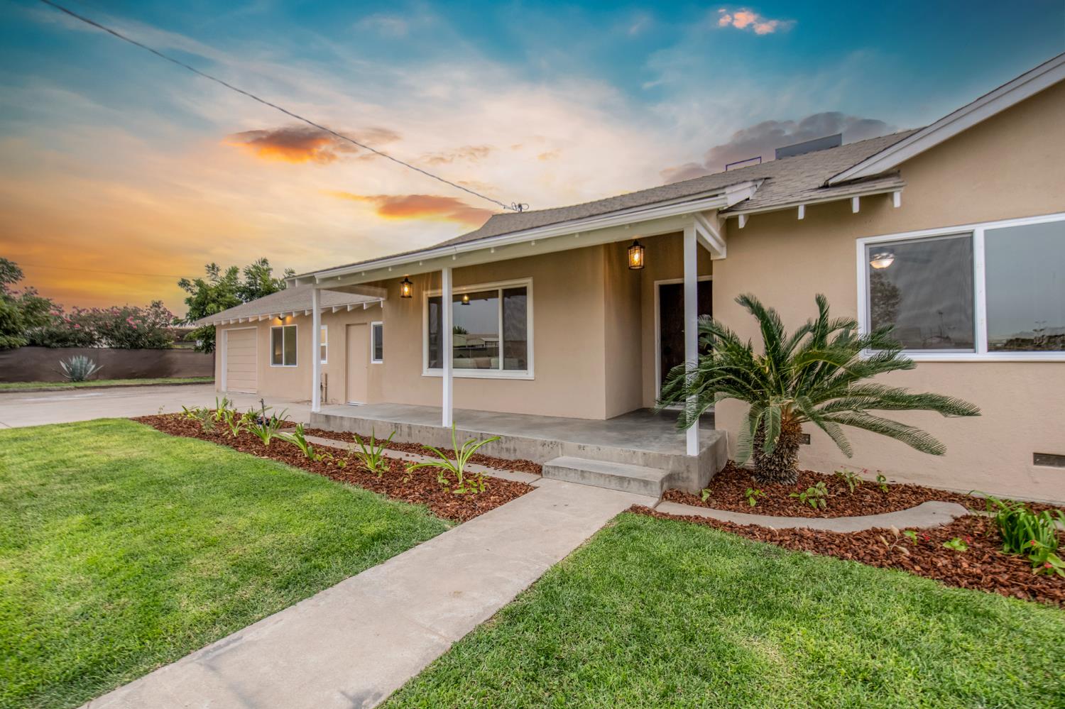 295 N Valentine Ave, Fresno, CA 93706