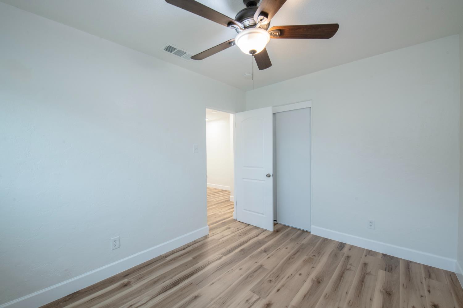 295 N Valentine Ave, Fresno, CA 93706