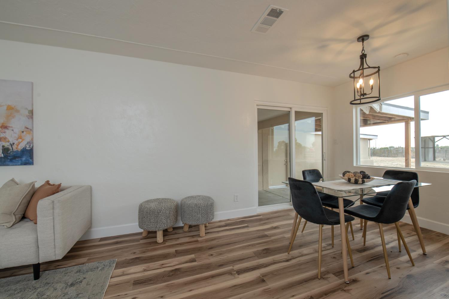 295 N Valentine Ave, Fresno, CA 93706