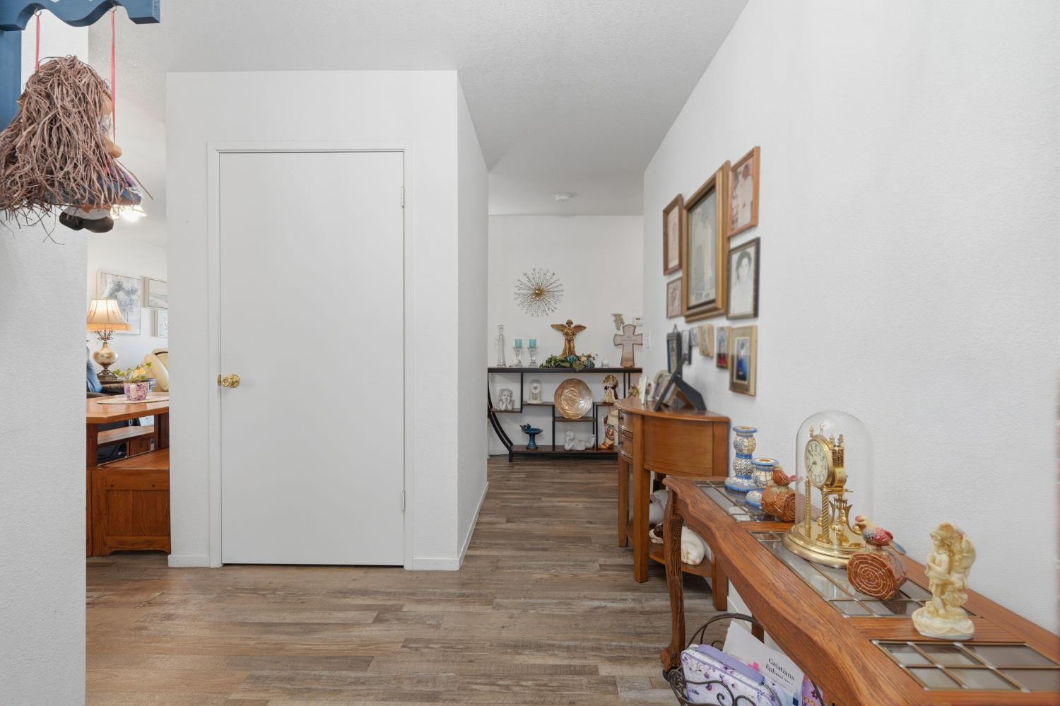 1208 South Ave, Orange Cove, CA 93646