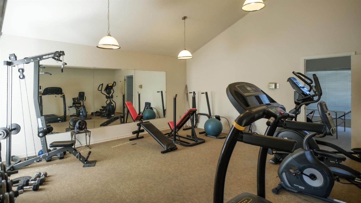 6141 N West Ave #132, Fresno, CA 93711