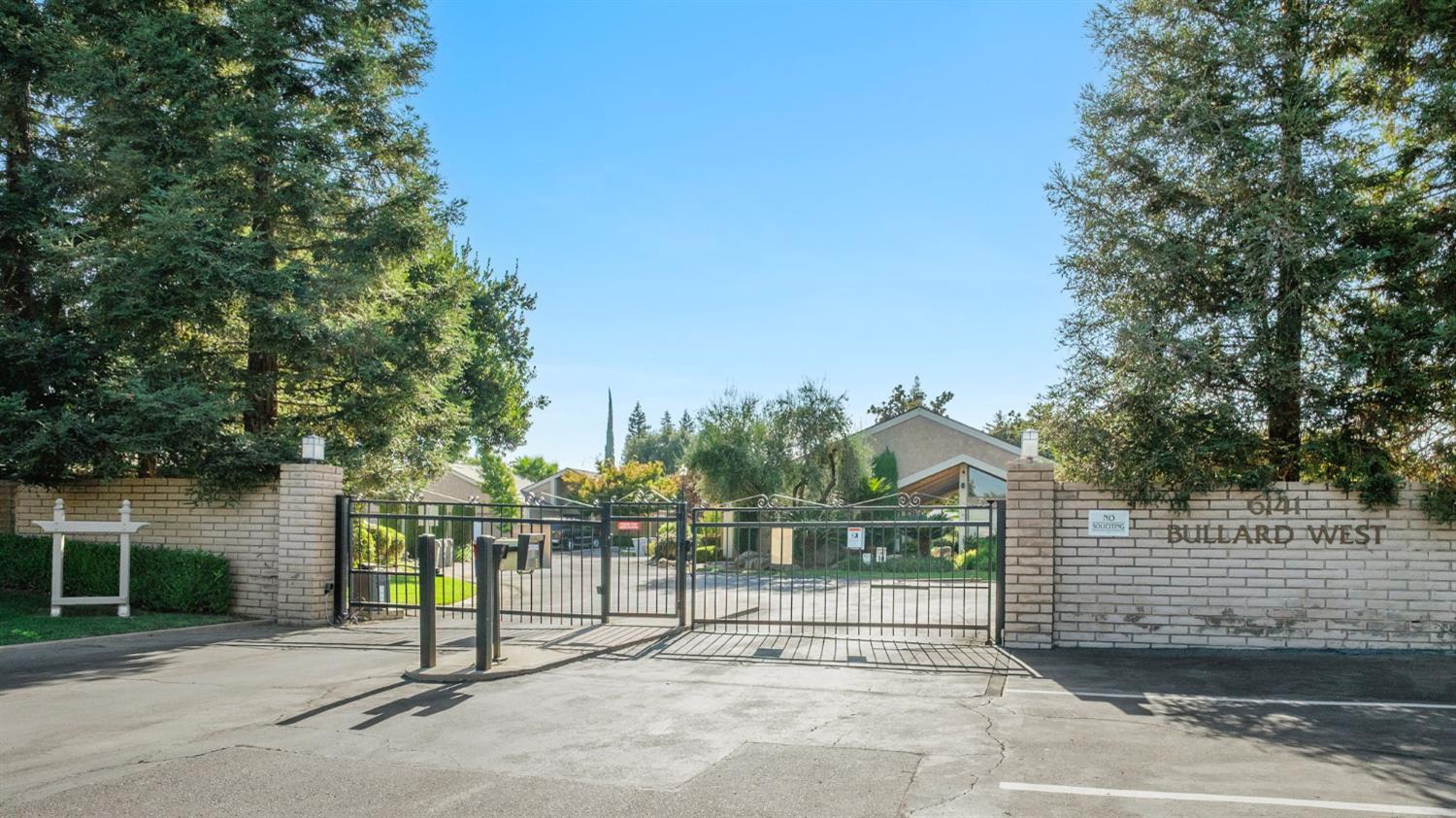 6141 N West Ave #132, Fresno, CA 93711