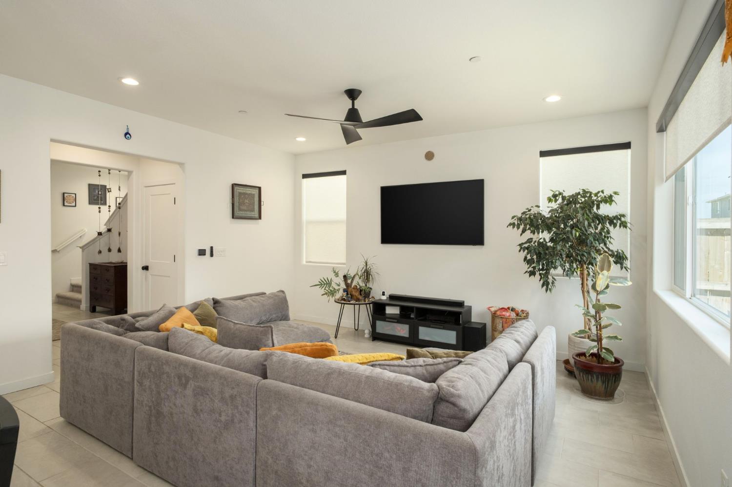 4095 Braden Rd, Madera, CA 93636