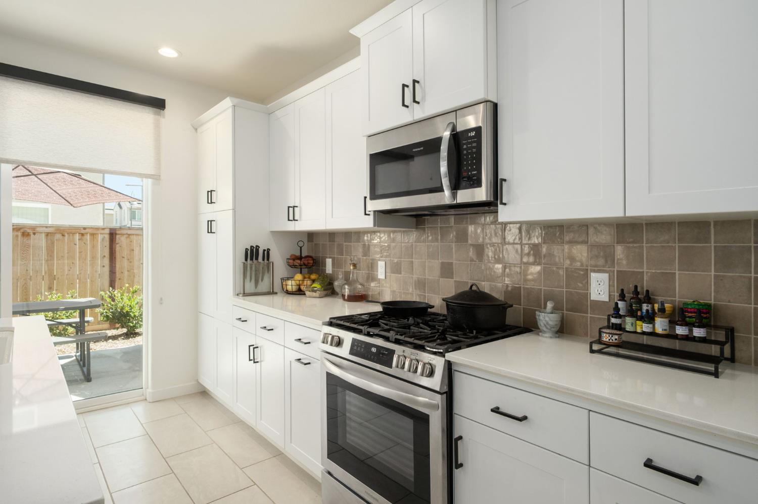 4095 Braden Rd, Madera, CA 93636