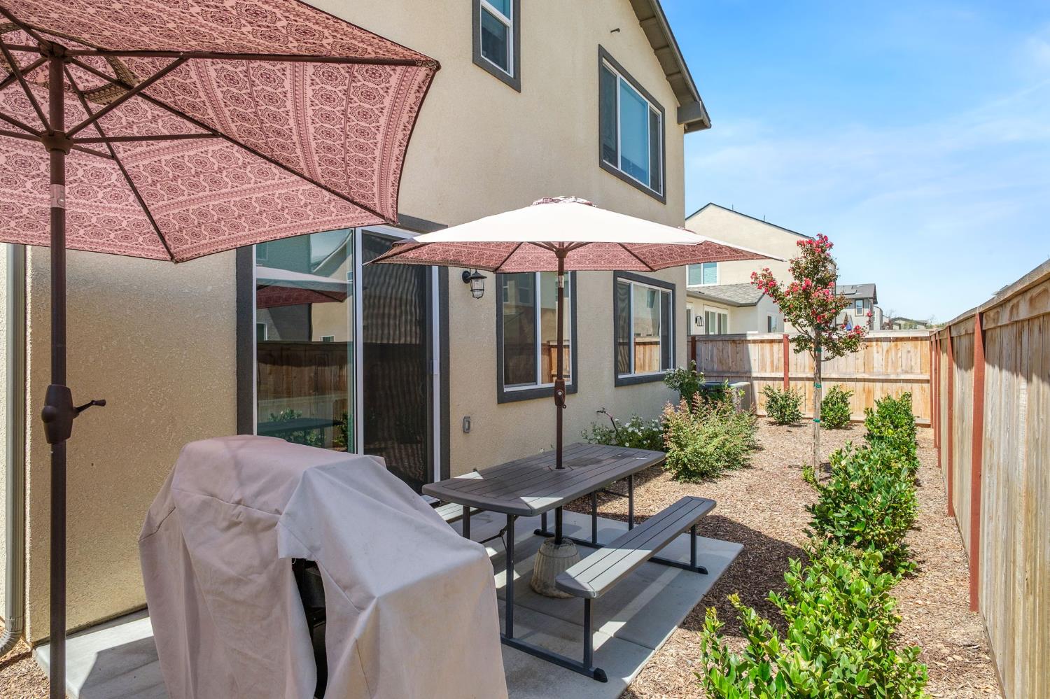 4095 Braden Rd, Madera, CA 93636
