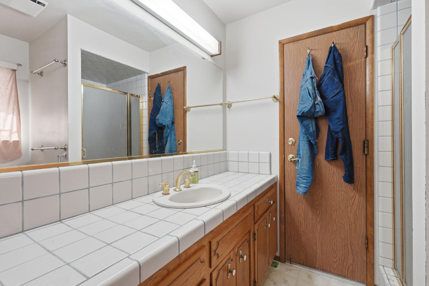 37248 Avenue 13, Madera, CA 93636