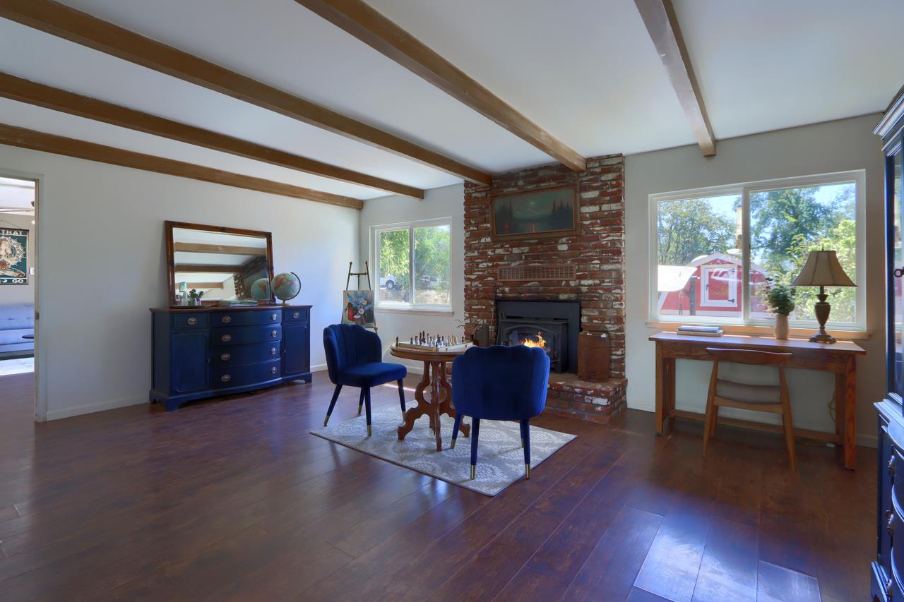 4967 9th Street, Mariposa, CA 95338