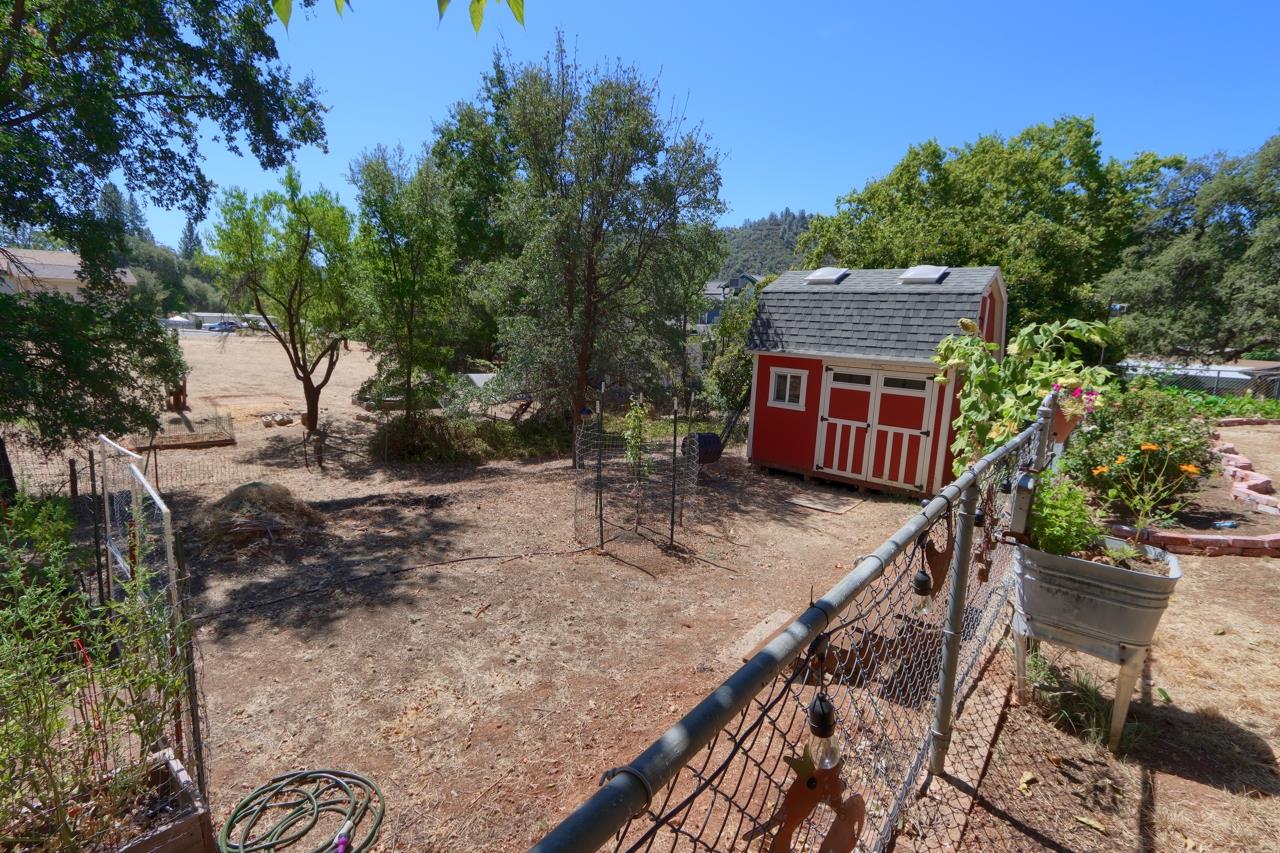 4967 9th Street, Mariposa, CA 95338