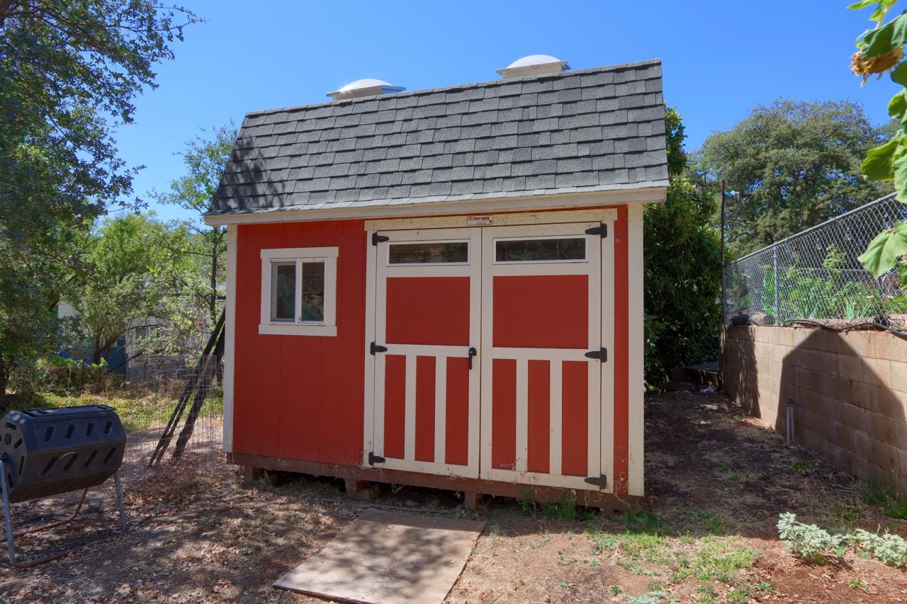 4967 9th Street, Mariposa, CA 95338