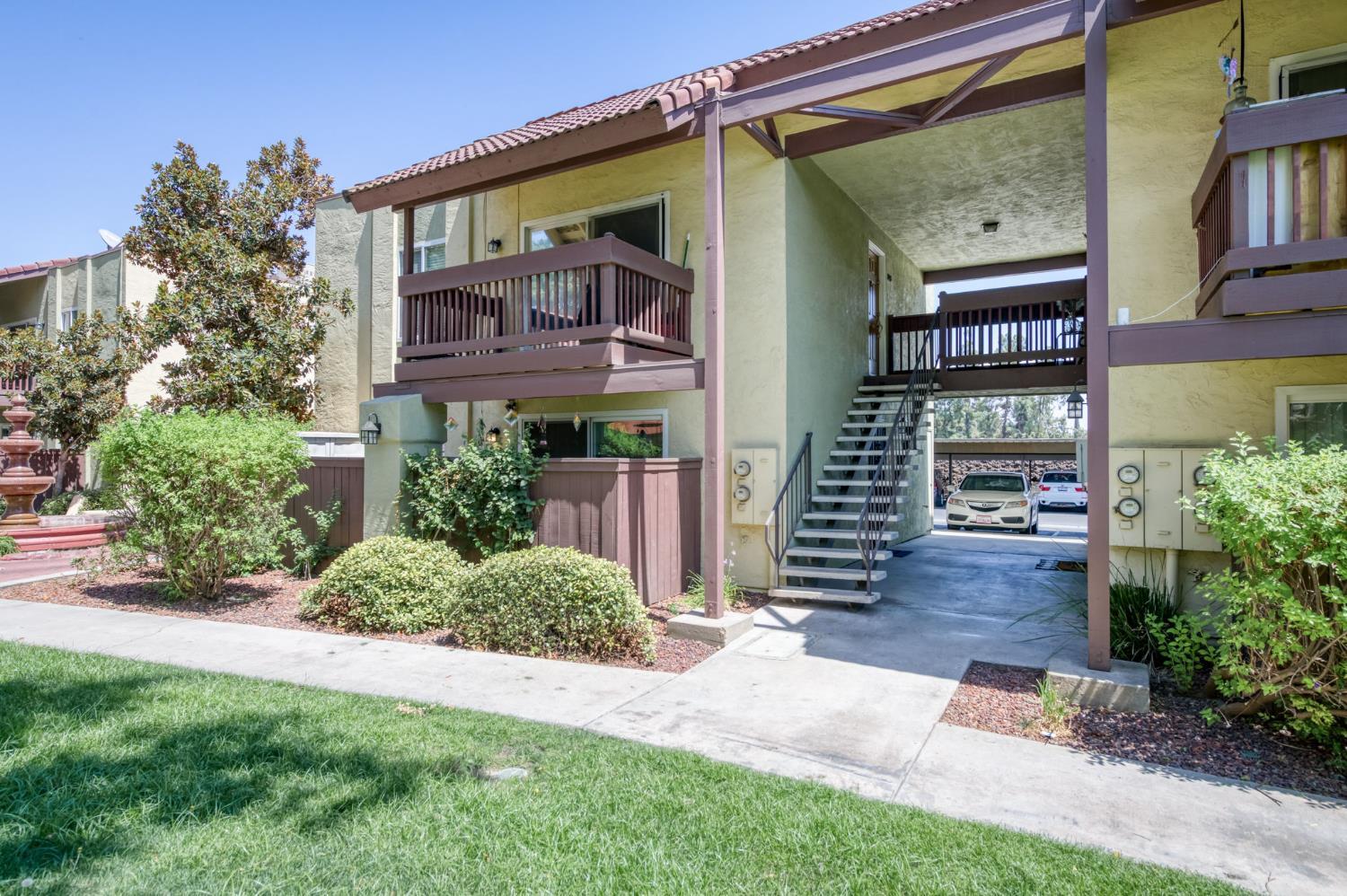 2909 Huntington Blvd #145, Fresno, CA 93721