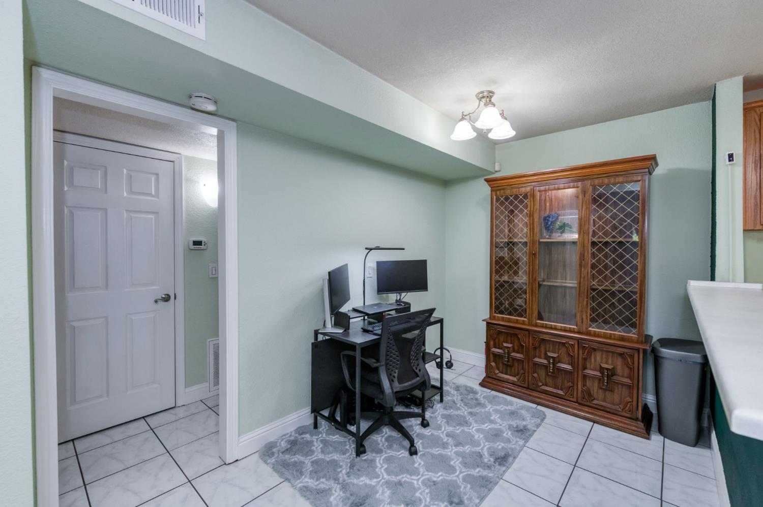 2909 Huntington Blvd #145, Fresno, CA 93721