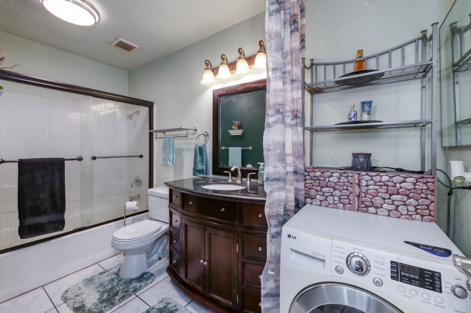 2909 Huntington Blvd #145, Fresno, CA 93721