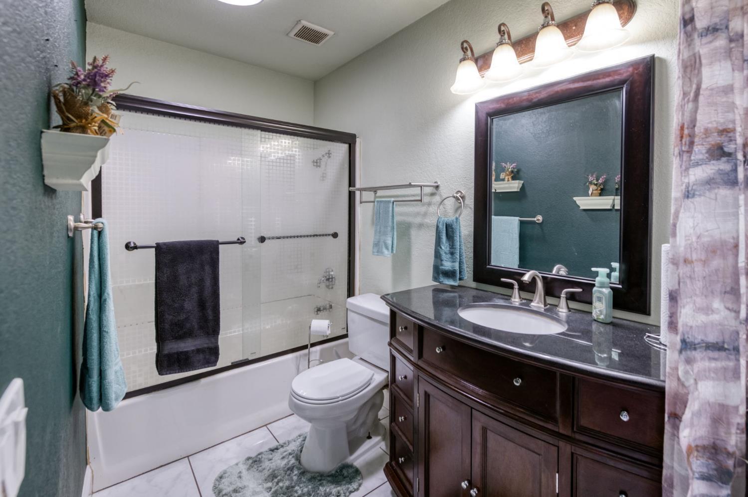 2909 Huntington Blvd #145, Fresno, CA 93721