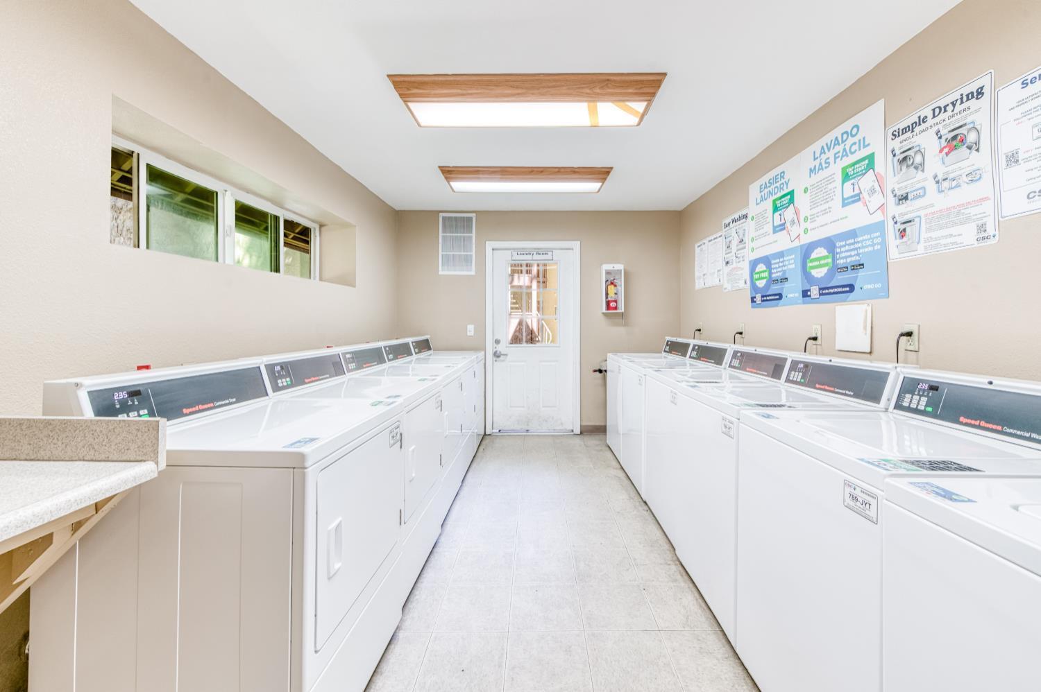 2909 Huntington Blvd #145, Fresno, CA 93721