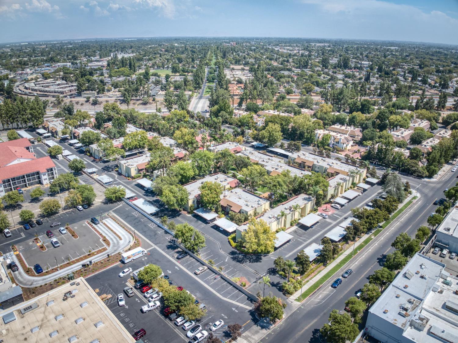 2909 Huntington Blvd #145, Fresno, CA 93721