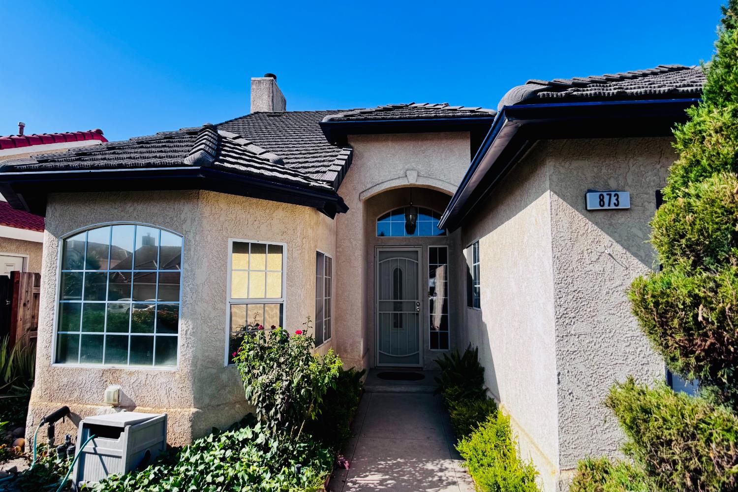 873 Garland Ave, Clovis, CA 93612