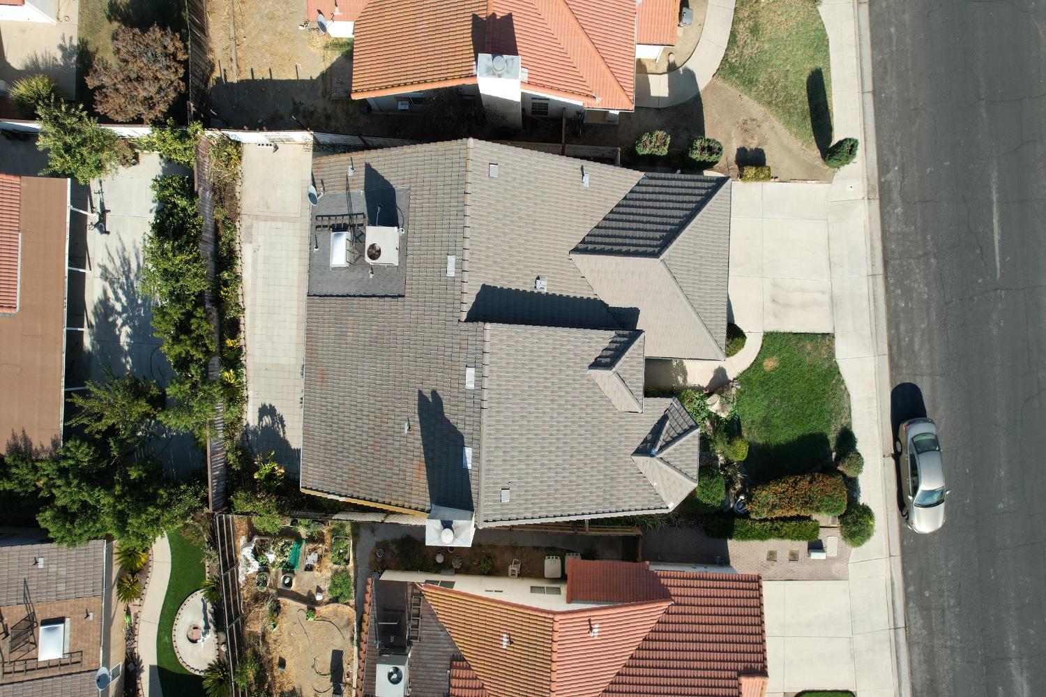 873 Garland Ave, Clovis, CA 93612