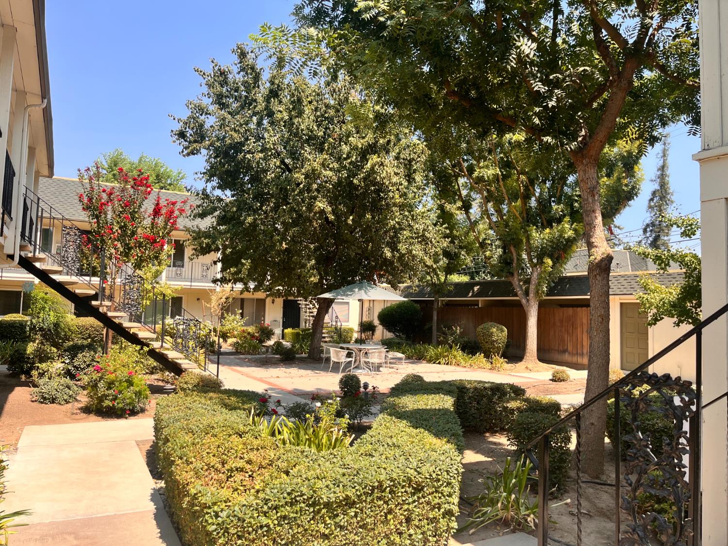 5090 N roosevelt Ave #6, Fresno, CA 93704