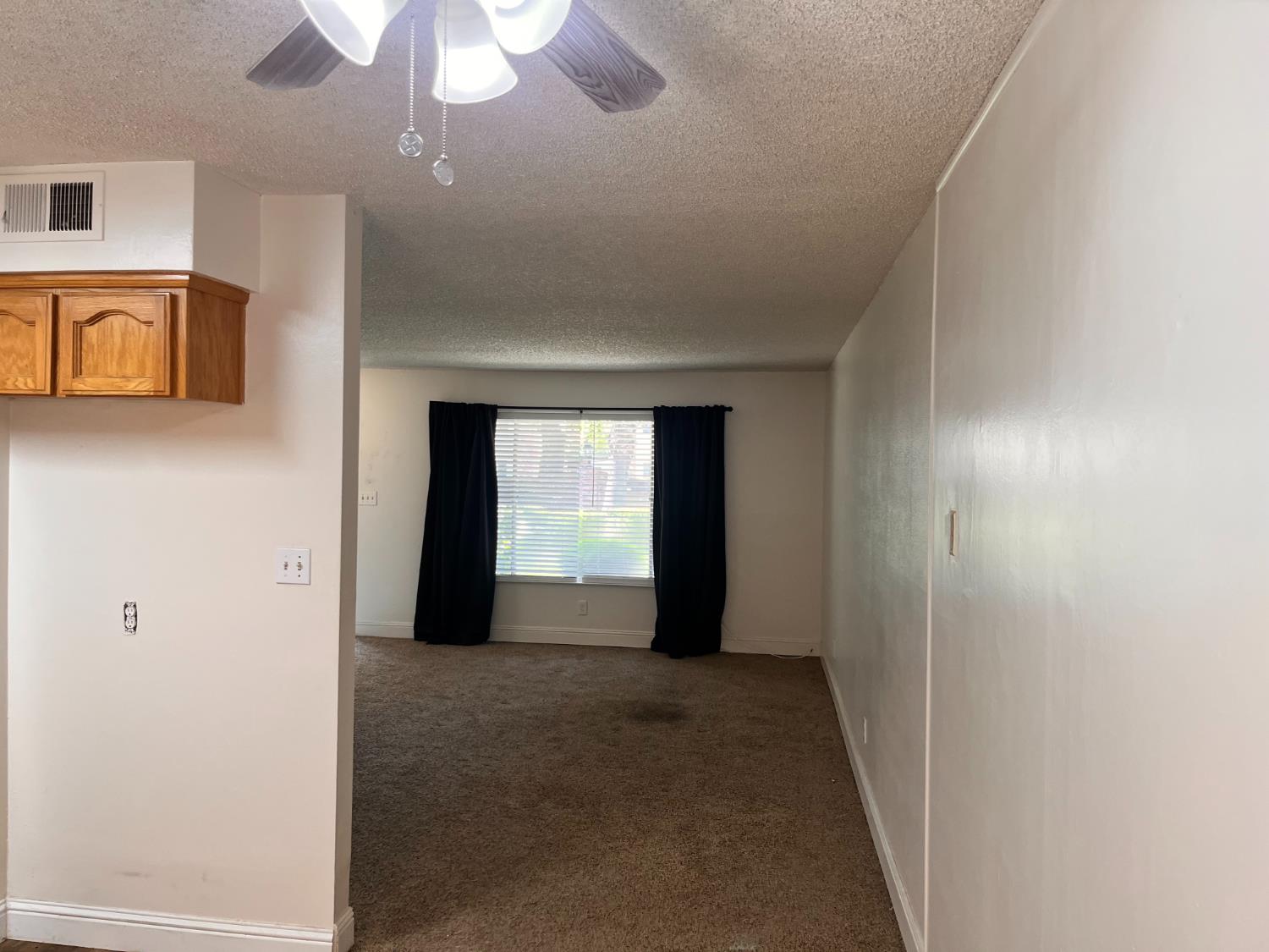 5090 N roosevelt Ave #6, Fresno, CA 93704