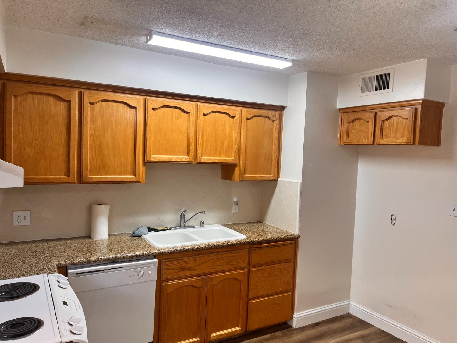 5090 N roosevelt Ave #6, Fresno, CA 93704