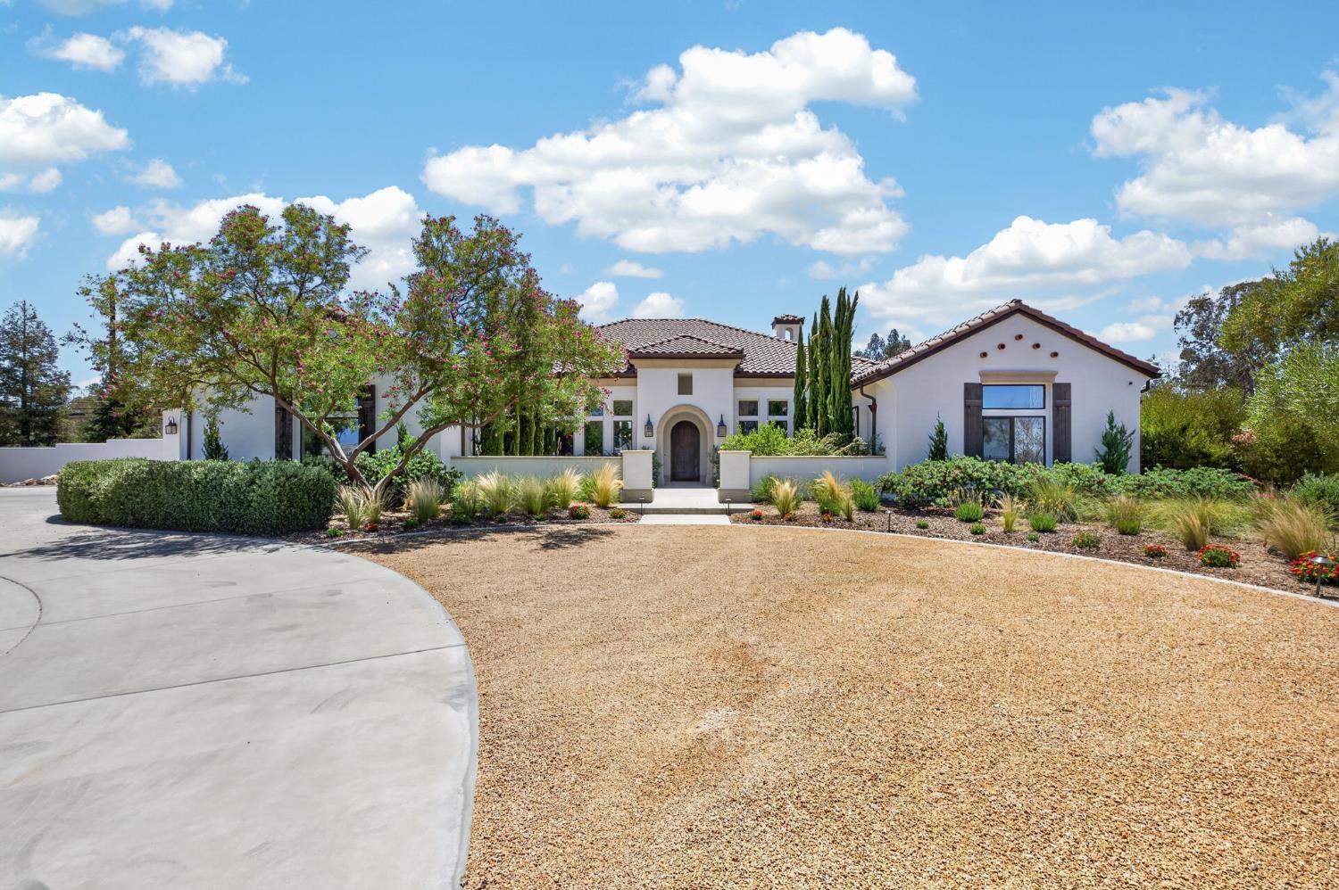 3825 Reno Ave, Clovis, CA 93619