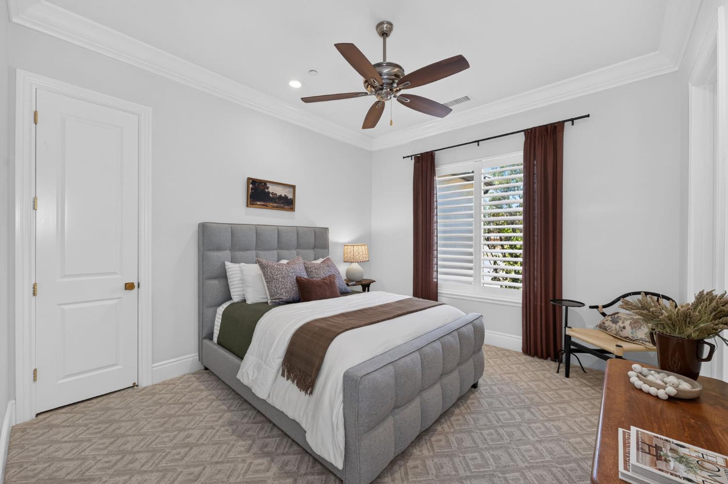 3825 Reno Ave, Clovis, CA 93619