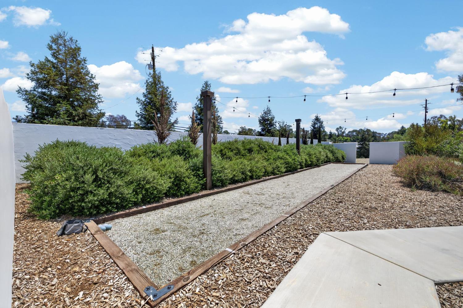3825 Reno Ave, Clovis, CA 93619