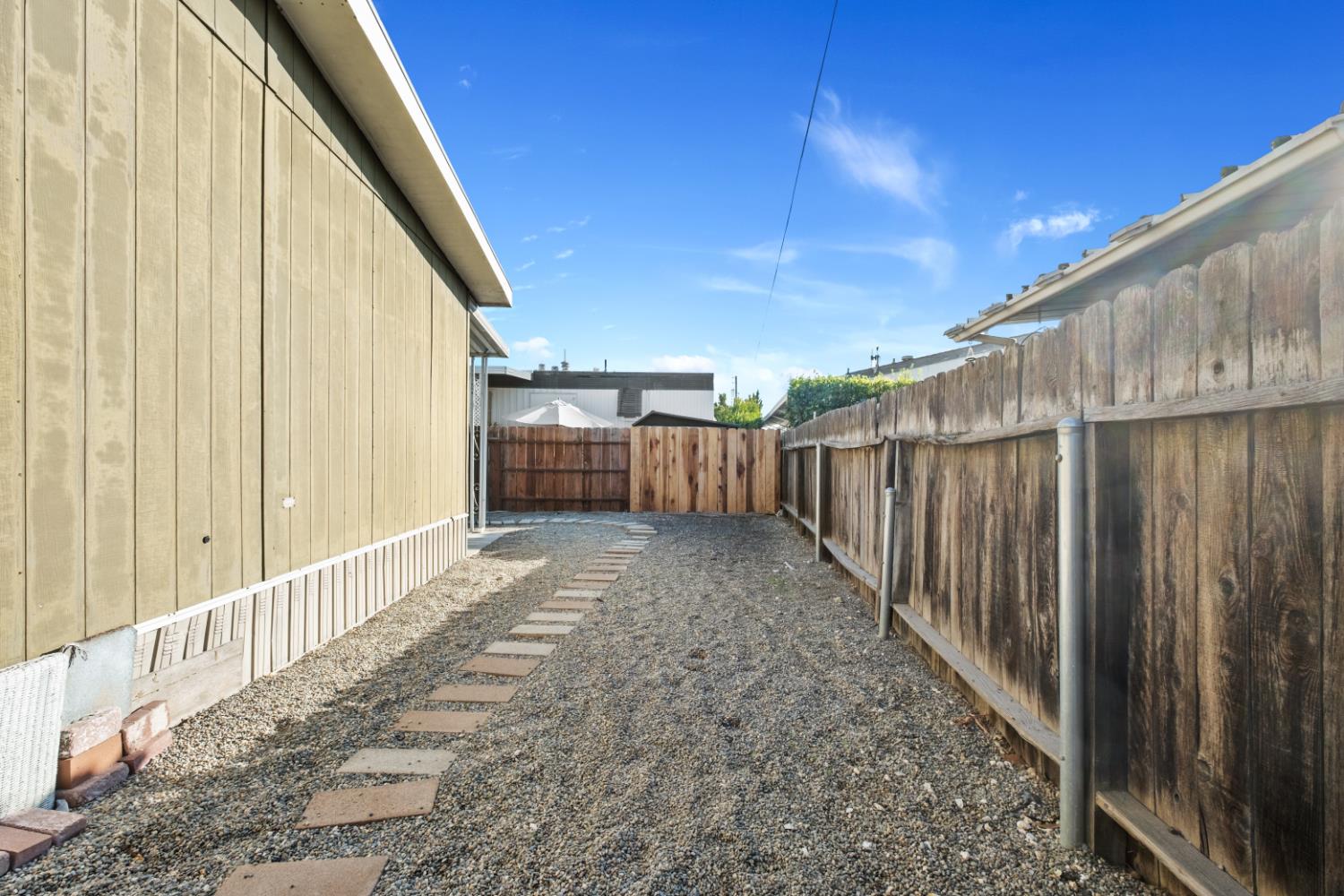 1551 6th Ave #56, Kingsburg, CA 93631