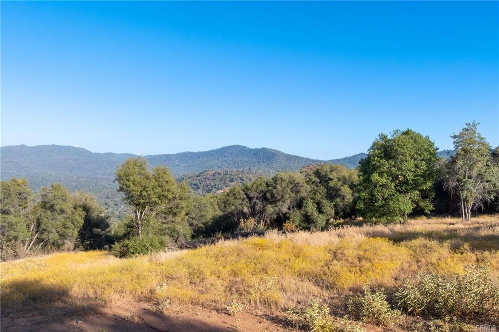 1 HWY 41, Oakhurst, CA 93644