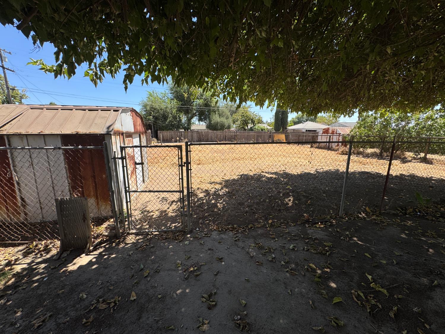 317 Oleander Ave, Lemoore, CA 93245