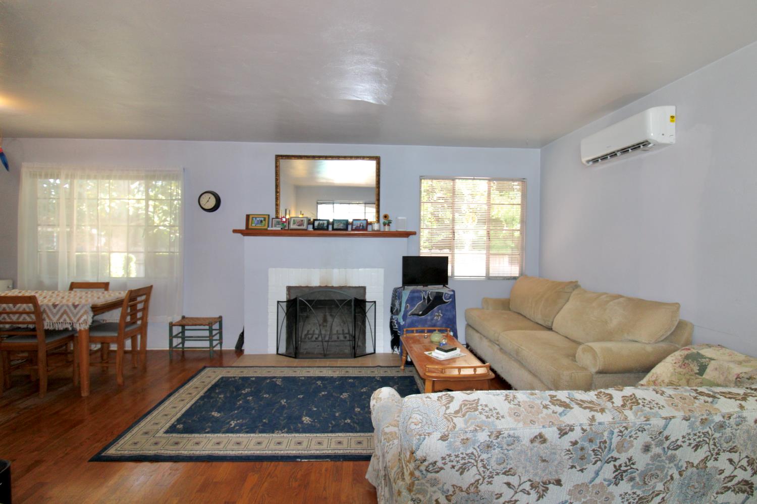 736 E Andrews Ave, Fresno, CA 93704